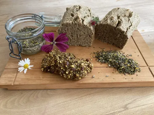 Brot aus Samen und Kräuter