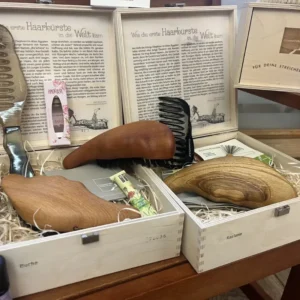 Naturfriseur Monika Kürrer