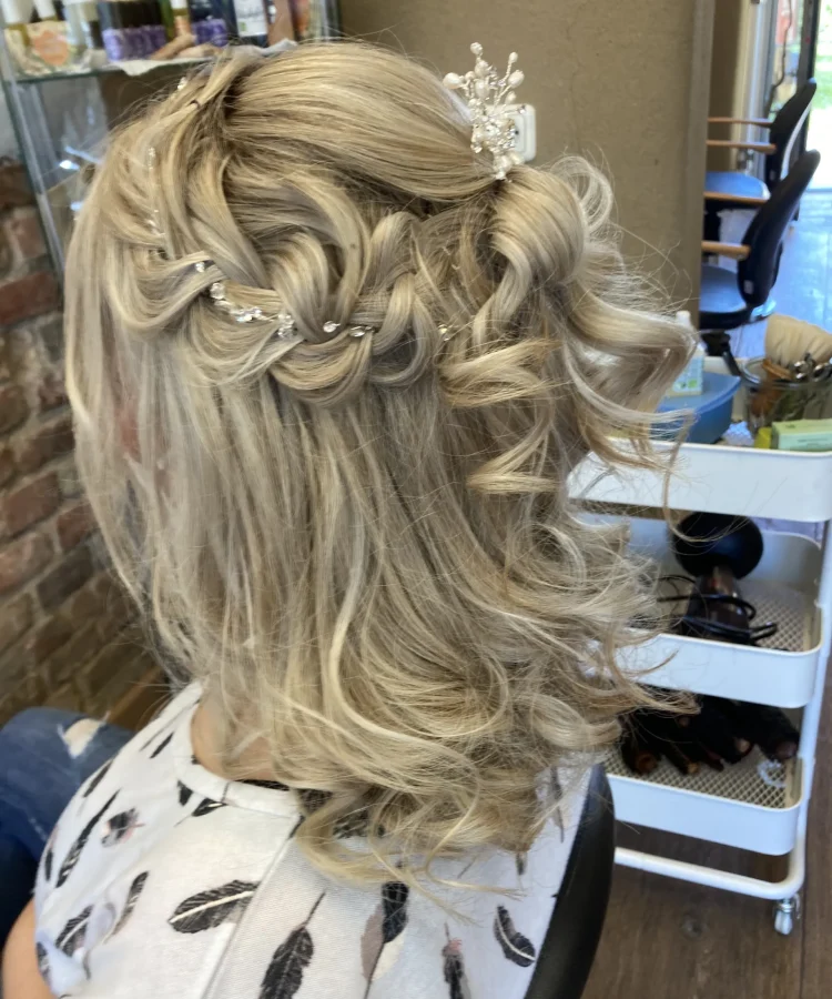 Frisur von Naturfriseur Monika