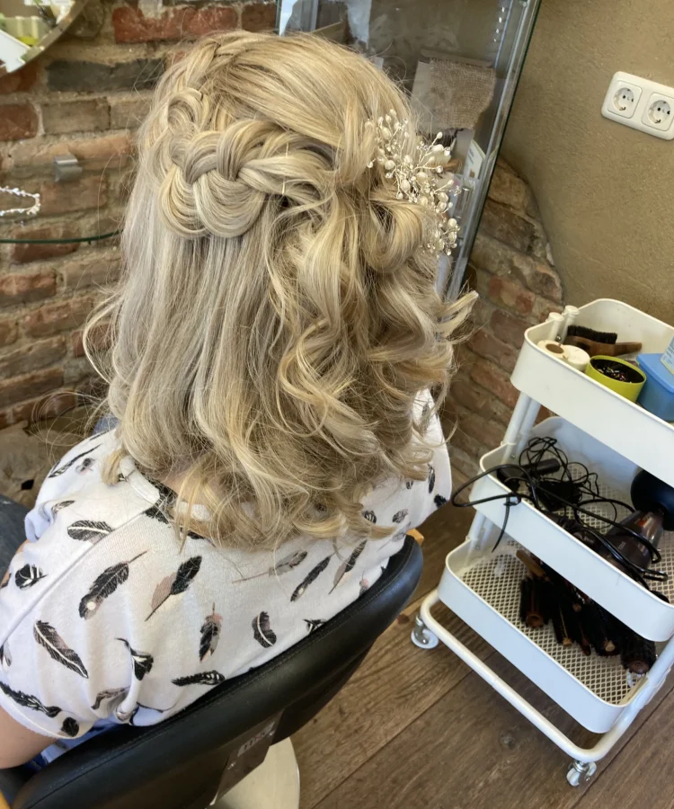 Frisur von Naturfriseur Monika